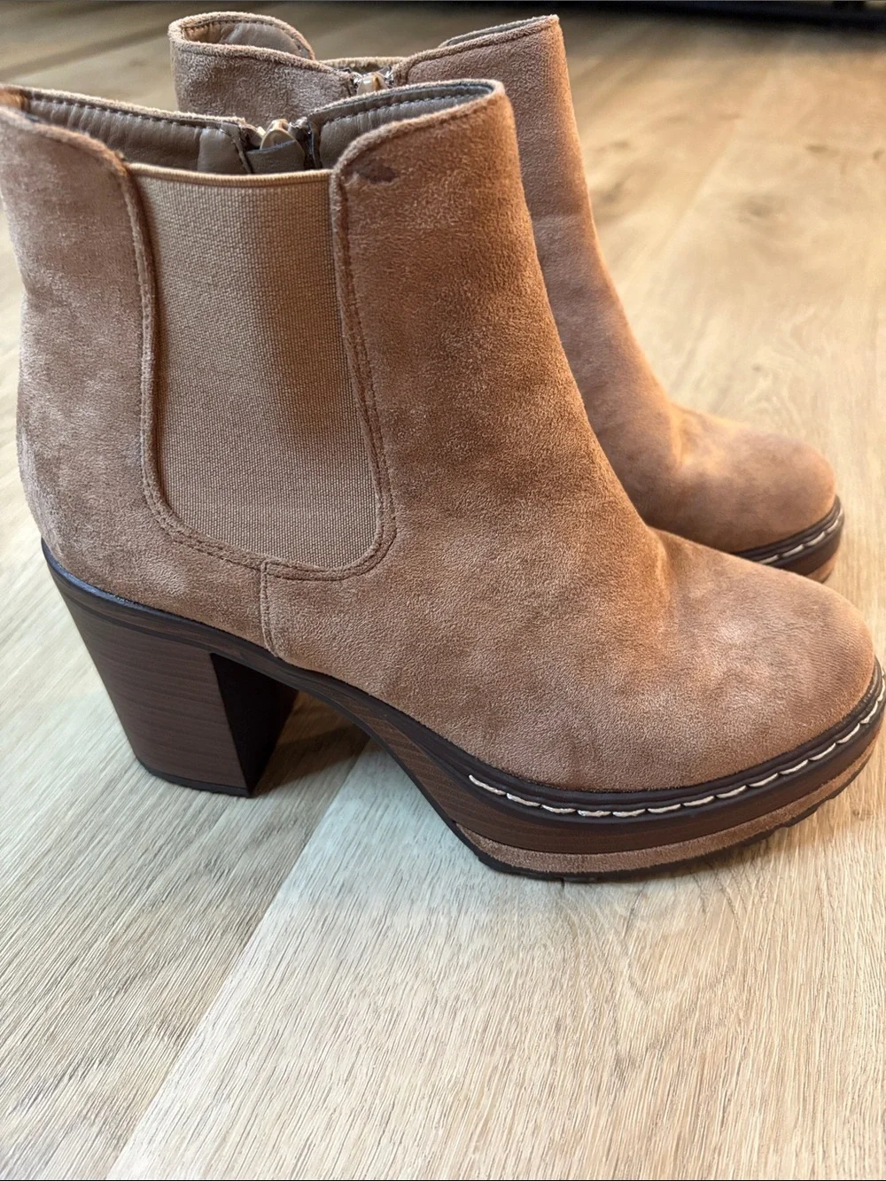 Altar'd State Sonata Platform Booties Tan Suede 7.5 boho classic essential
